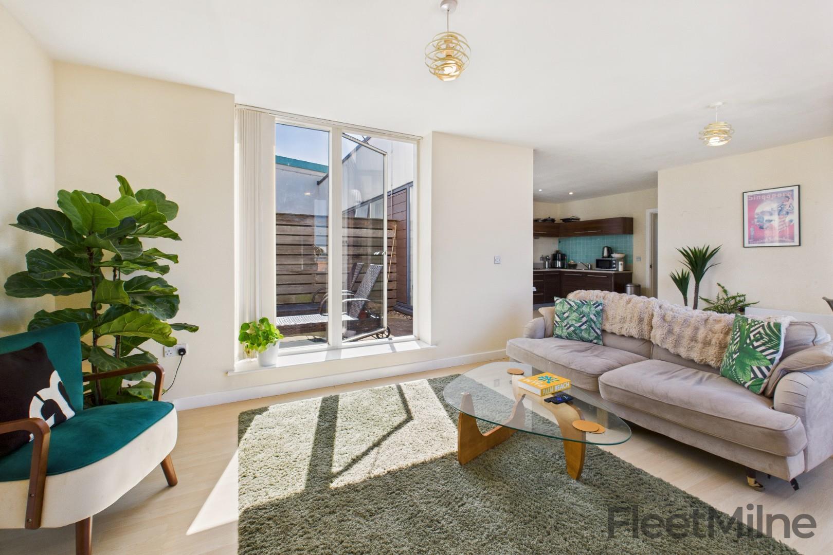 Living/dining room