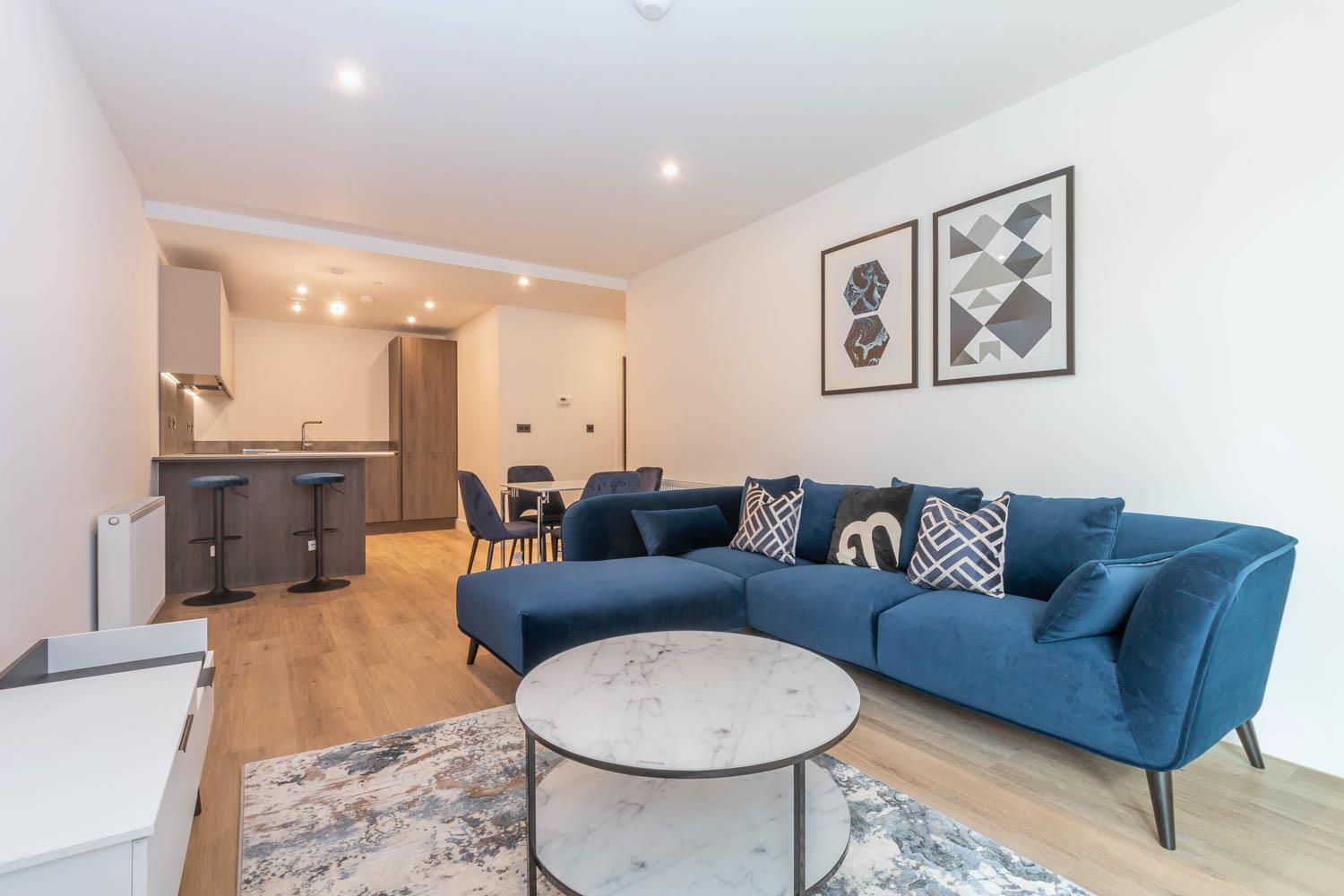 Lounge/dining room