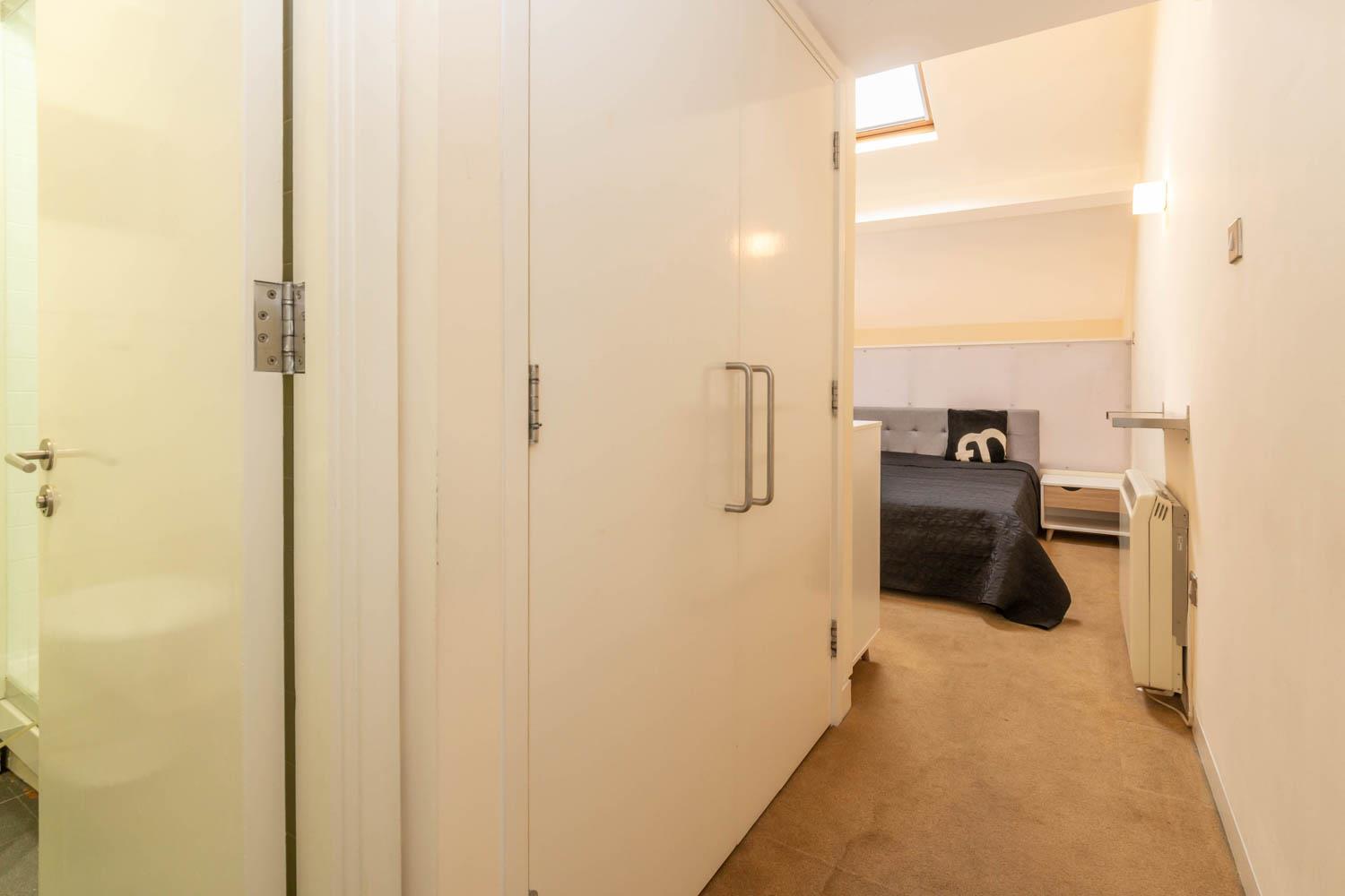 Cathedral Apartments, Barwick Street, B3 2NT
