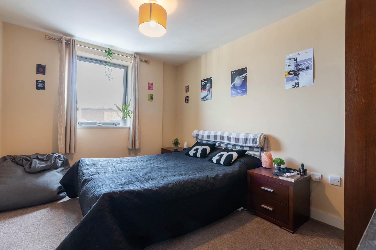 Quartz, Hall Street, b18 6BN