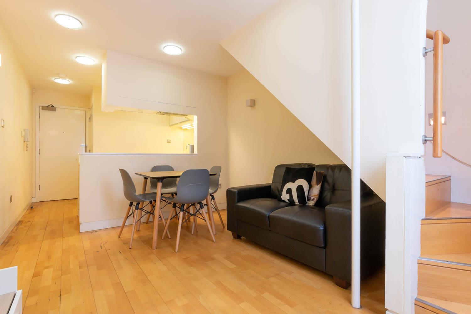 Cathedral Apartments, Barwick Street, B3 2NT