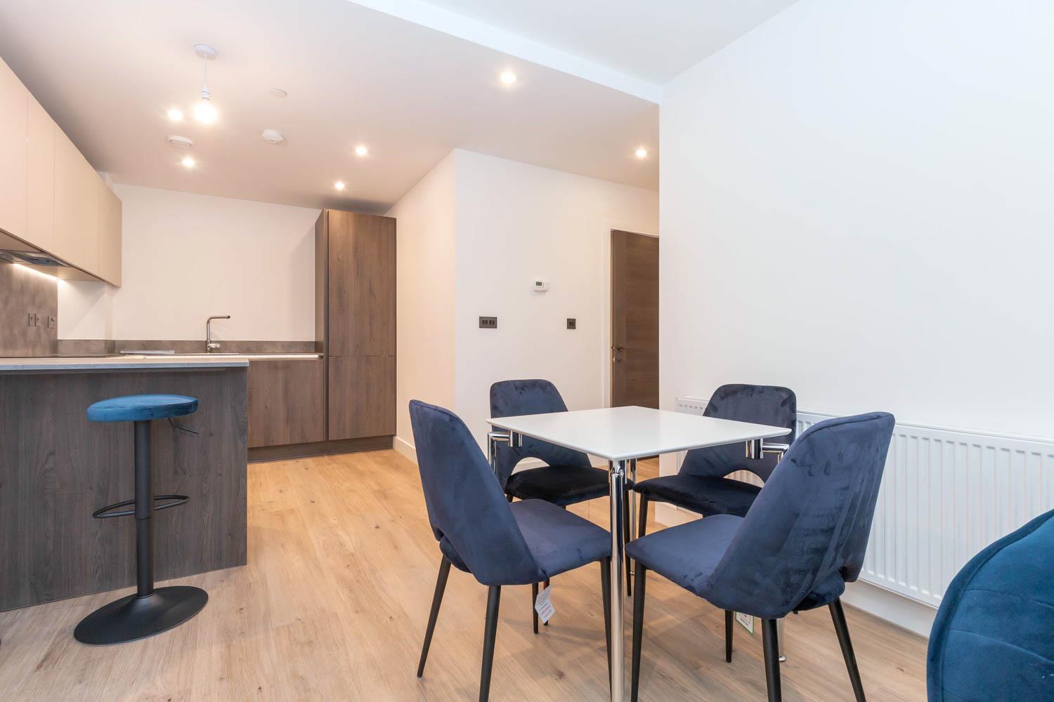 Lounge/dining room